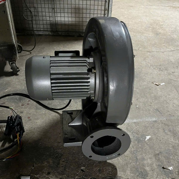 quạt sò gang thổi khí CZR-950